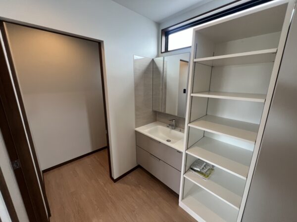 <span style=background-color:#000000;color:#ffffff;>-New-</span>【完成見学会開催のお知らせ】のお知らせ画像